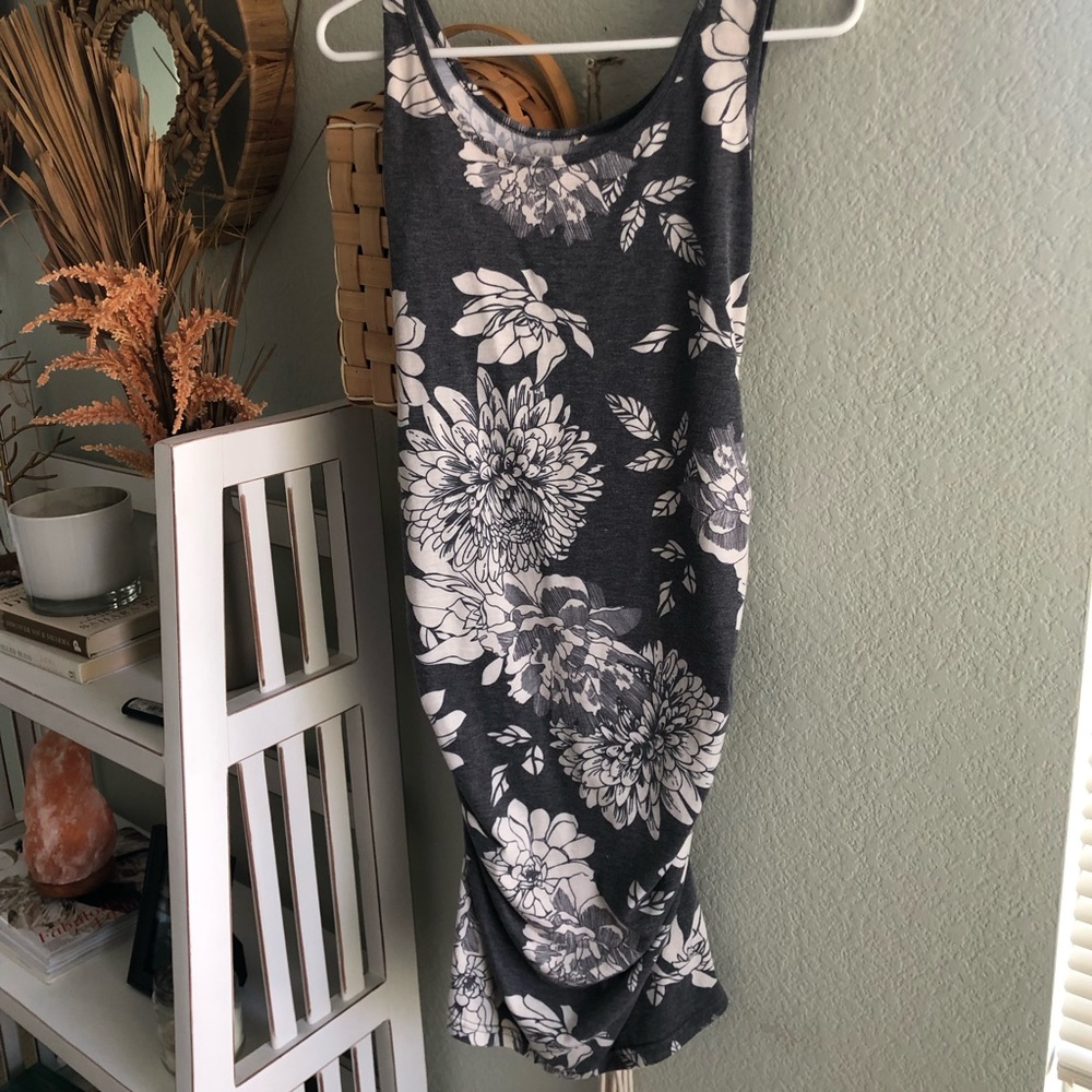Grey and white flora maternity dress with ruching stretchy summer spring mini
